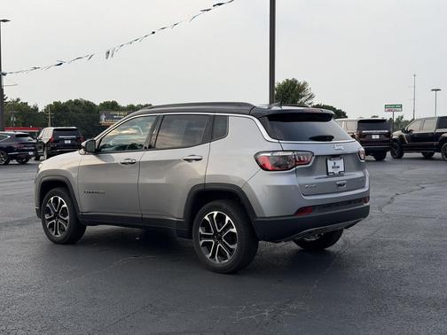 Billet Silver Metallic Clearcoat 2023 Jeep Compass Limited