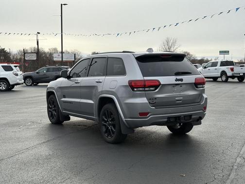 2021 Jeep Grand Cherokee Altitude