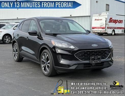 2021 Ford Escape SE