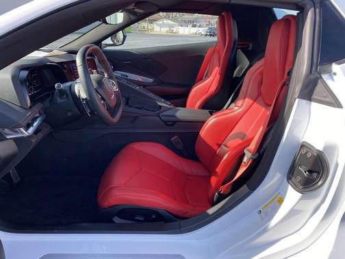 2022 Chevrolet Corvette Stingray w/1LT