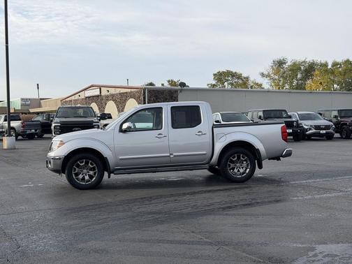 Brilliant Silver 2014 Nissan Frontier SL