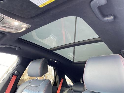 2025 Genesis GV70 3.5T AWD Sport