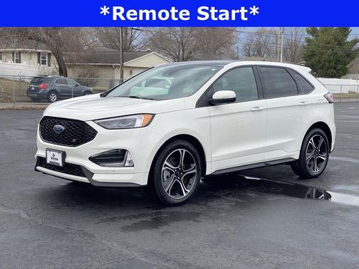 Star White Metallic Tri-Coat 2022 Ford Edge ST