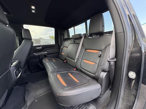 2022 GMC Sierra 2500 AT4