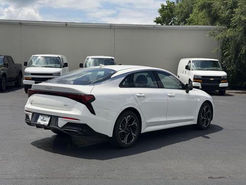 Snow White Pearl 2026 Kia K5 GT-Line FWD