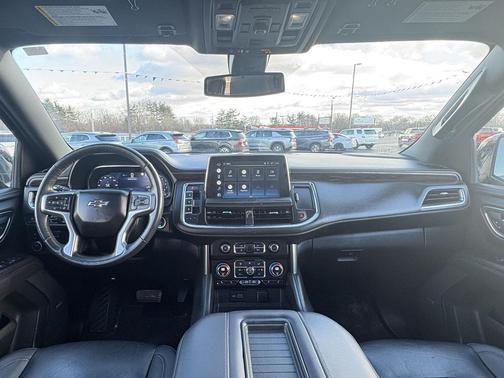 2022 Chevrolet Suburban 4WD Z71