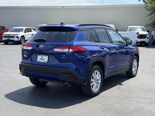 Blue Crush Metallic 2024 Toyota Corolla Cross LE