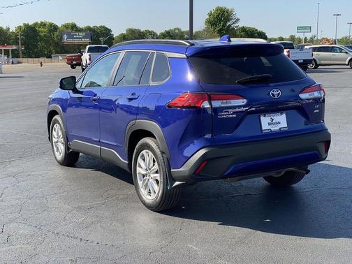 Blue Crush Metallic 2024 Toyota Corolla Cross LE