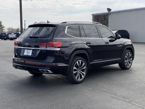 2023 Volkswagen Atlas 3.6L SEL Premium