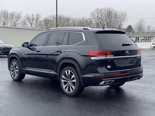 2023 Volkswagen Atlas 3.6L SEL Premium
