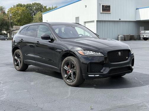 2019 Jaguar F-PACE S