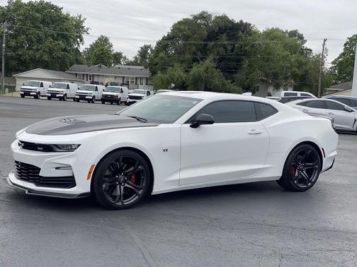 Summit White 2023 Chevrolet Camaro 1SS
