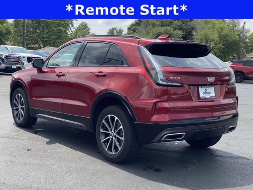 2024 Cadillac XT4 Sport