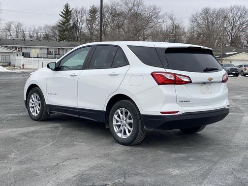 2021 Chevrolet Equinox LS