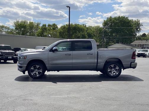 Billet Silver Metallic Clearcoat 2024 RAM 1500 Laramie