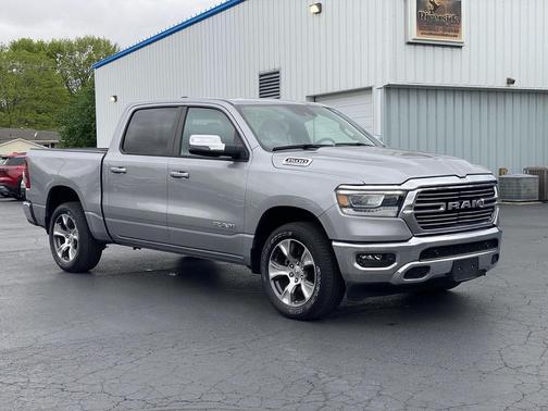 Billet Silver Metallic Clearcoat 2024 RAM 1500 Laramie
