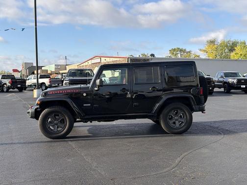Black Clearcoat 2017 Jeep Wrangler Unlimited Rubicon