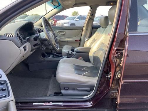 2002 Oldsmobile Intrigue GL