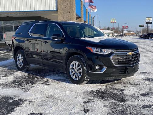 2020 Chevrolet Traverse LT Cloth