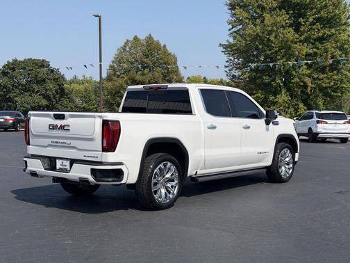 White Frost Tricoat 2024 GMC Sierra 1500 Denali