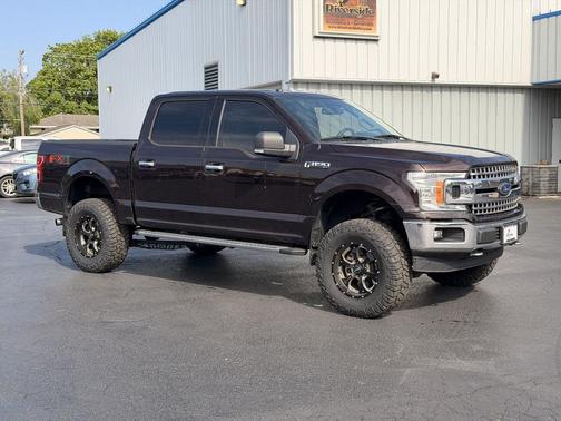 MAGMA RED 2018 Ford F-150 XLT