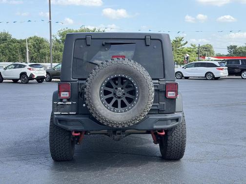 Black Clearcoat 2017 Jeep Wrangler Unlimited Rubicon