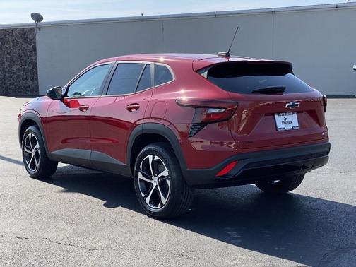 2026 Chevrolet Trax FWD 1RS