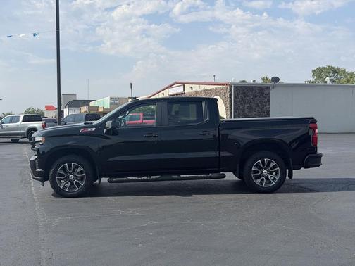 Black 2020 Chevrolet Silverado 1500 RST