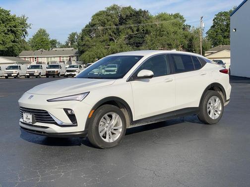 Summit White 2024 Buick Envista Preferred FWD