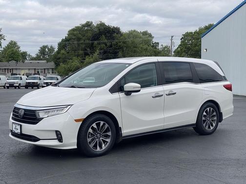 Platinum White Pearl 2024 Honda Odyssey EX-L