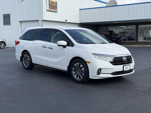 Platinum White Pearl 2024 Honda Odyssey EX-L
