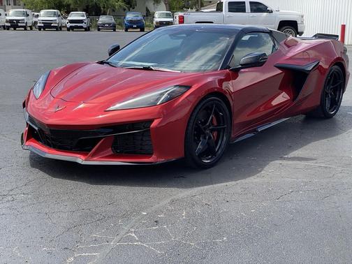Red Mist Metallic Tintcoat 2026 Chevrolet Corvette E-Ray Convertible, 3LZ, RWD