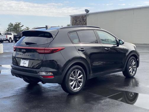 2022 Kia Sportage S