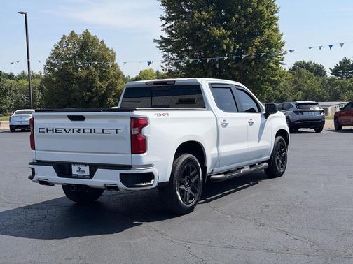 Summit White 2023 Chevrolet Silverado 1500 RST
