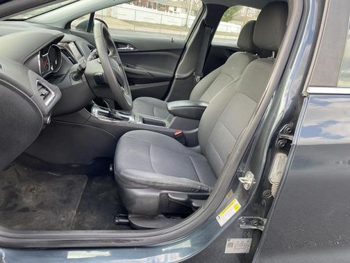 2019 Chevrolet Cruze LT