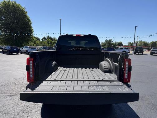 AGATE BLACK MET 2026 Ford F-350 Lariat