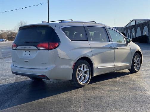 2020 Chrysler Pacifica Limited