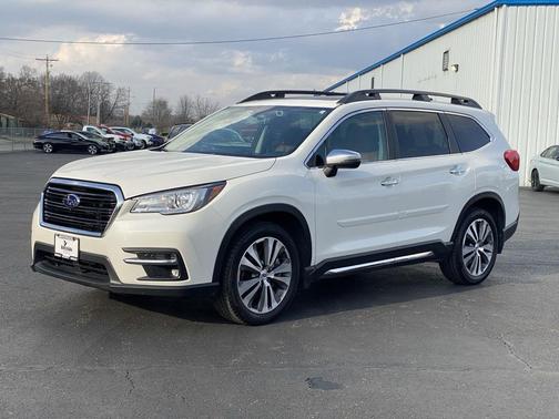 Crystal White Pearl 2020 Subaru Ascent Touring 7-Passenger