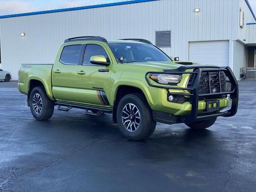 2023 Toyota Tacoma TRD Sport