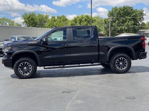 Black 2026 Chevrolet Silverado 1500 ZR2