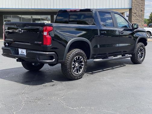 Black 2026 Chevrolet Silverado 1500 ZR2