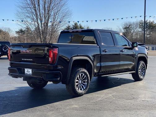2022 GMC Sierra 1500 AT4