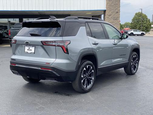 Sterling Gray Metallic 2026 Chevrolet Equinox FWD RS