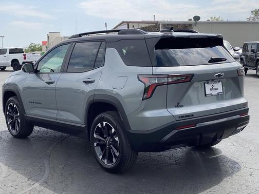 Sterling Gray Metallic 2026 Chevrolet Equinox FWD RS
