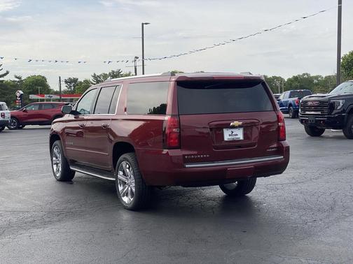 Siren Red Tintcoat 2019 Chevrolet Suburban Premier