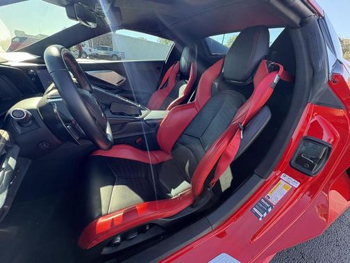 2020 Chevrolet Corvette Stingray w/3LT