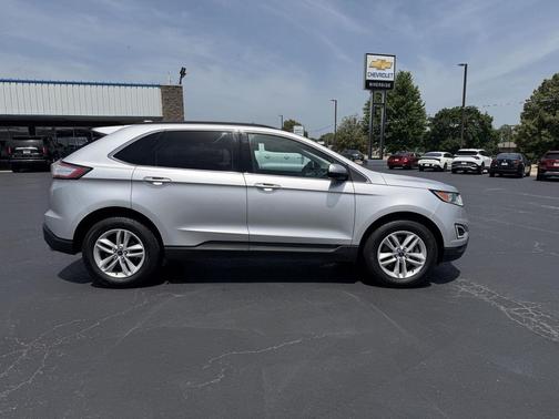 Ingot Silver Metallic 2018 Ford Edge SEL