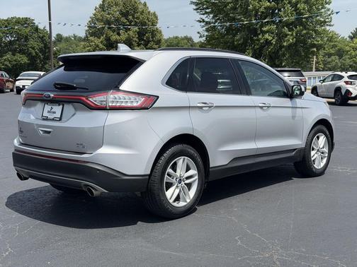 Ingot Silver Metallic 2018 Ford Edge SEL