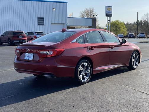 Radiant Red Metallic 2019 Honda Accord EX-L