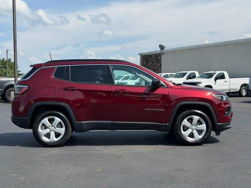 Velvet Red Pearlcoat 2022 Jeep Compass Latitude